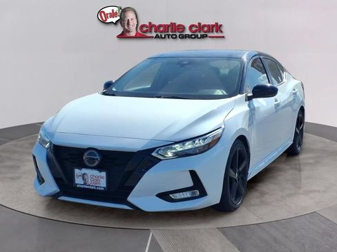 Used 2023 Nissan Sentra SR w/ Midnight Edition Package FWD image 1