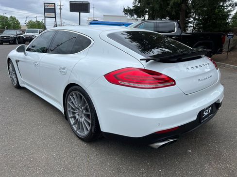 Used 2014 Porsche Panamera AWD/4WD image 3