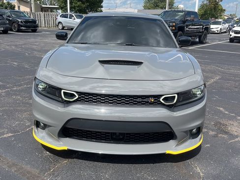 Used 2023 Dodge Charger Scat Pack w/ Plus Group RWD image 8