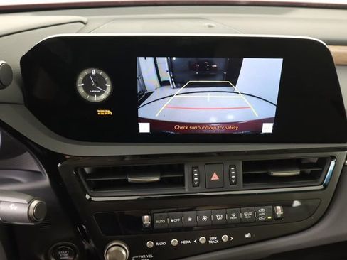 New 2025 Lexus ES 350 w/ Premium Package image 17