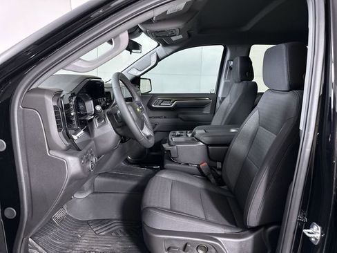 New 2025 Chevrolet Silverado 1500 LT image 19