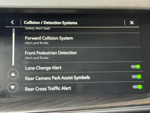 Used 2023 Buick Envision Essence FWD image 50