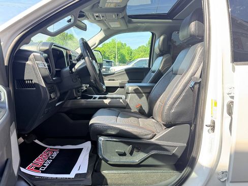Used 2024 Ford F350 Lariat w/ Lariat Ultimate Package AWD/4WD image 22