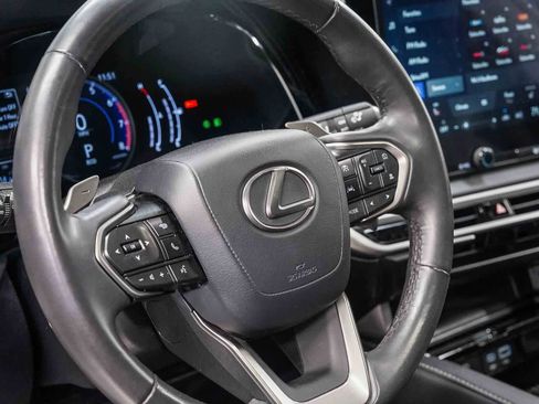 Used 2024 Lexus RX 350 FWD w/ Technology Package image 21