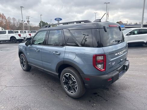 New 2025 Ford Bronco Sport Outer Banks w/ Outer Banks Tech Package+ AWD/4WD image 12
