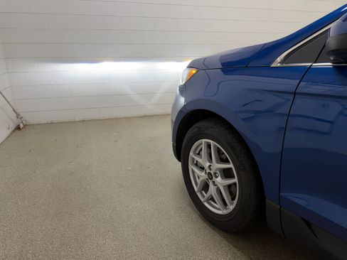 Certified 2024 Ford Edge SEL AWD/4WD image 34