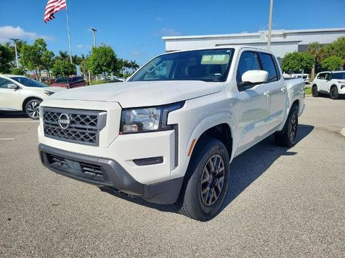 Certified 2023 Nissan Frontier SV AWD/4WD image 10