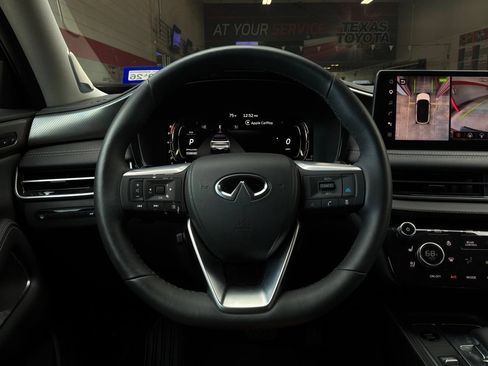 Used 2026 INFINITI QX60 Luxe FWD image 42