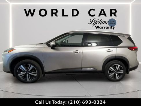 Used 2024 Nissan Rogue SL w/ SL Premium Package FWD image 9