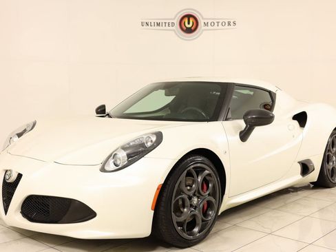 Used 2015 Alfa Romeo 4C Base w/ Leather Interior Group image 5