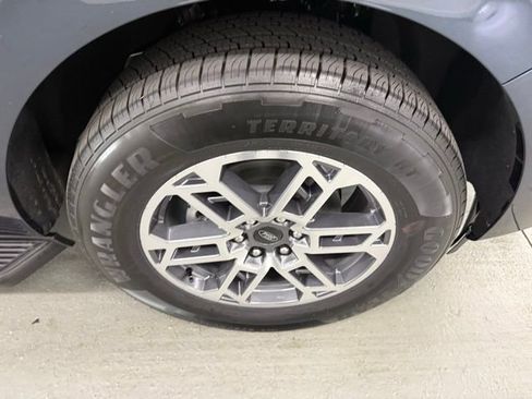 New 2026 Ford Expedition Max Active image 5