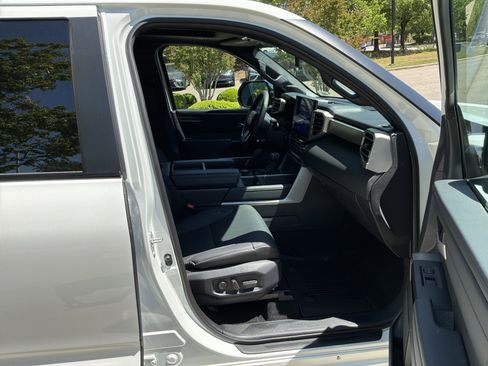 Used 2025 Toyota Tundra Limited w/ TRD Off-Road Package image 32