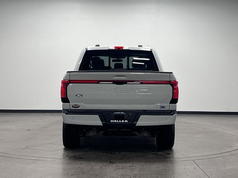 Used 2024 Ford F150 Lightning Lariat image 7