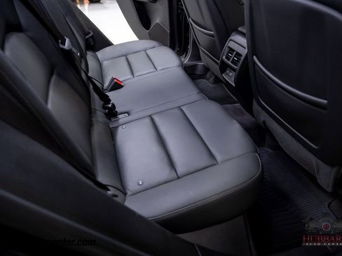 Used 2023 Cadillac XT4 Premium Luxury image 29