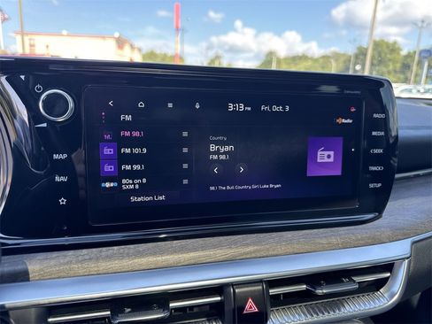 Used 2023 Kia K5 EX image 16