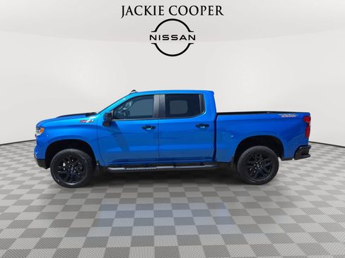 Used 2025 Chevrolet Silverado 1500 LT Trail Boss w/ Convenience Package II AWD/4WD image 8