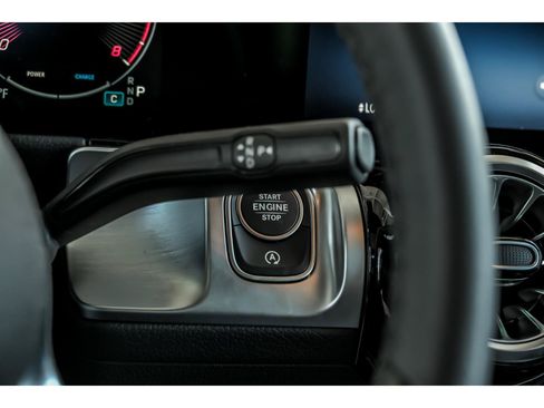 Certified 2026 Mercedes-Benz GLB 250 4MATIC image 18