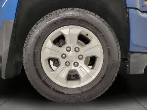 Used 2017 Chevrolet Silverado 1500 LT w/ All Star Edition image 3