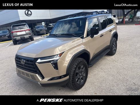 Certified 2026 Lexus GX 550 AWD/4WD image 1