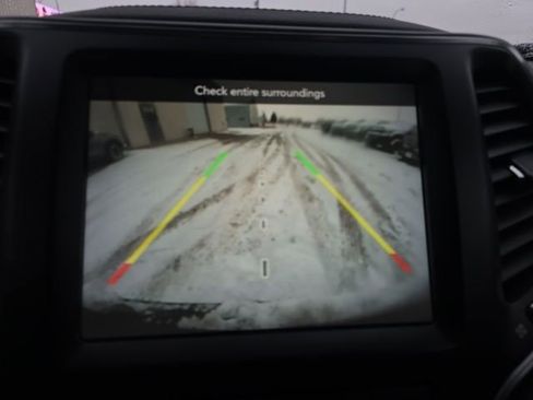 Used 2021 Jeep Cherokee Latitude Lux 80th Anniv w/ Quick Order Package 26U 80TH image 18