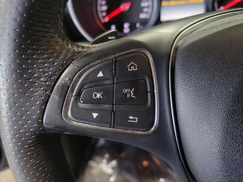 Used 2018 Mercedes-Benz GLC 300 image 21