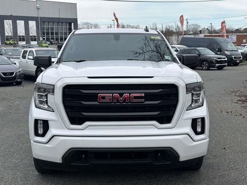 Used 2020 GMC Sierra 1500 Elevation w/ Elevation Value Package image 9