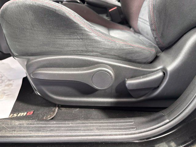 Used 2015 Nissan Juke AWD image 14
