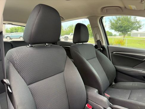 Used 2018 Honda Fit LX image 23