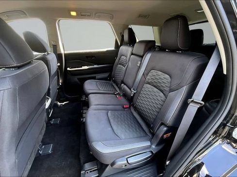 Used 2024 Nissan Pathfinder SV FWD image 22