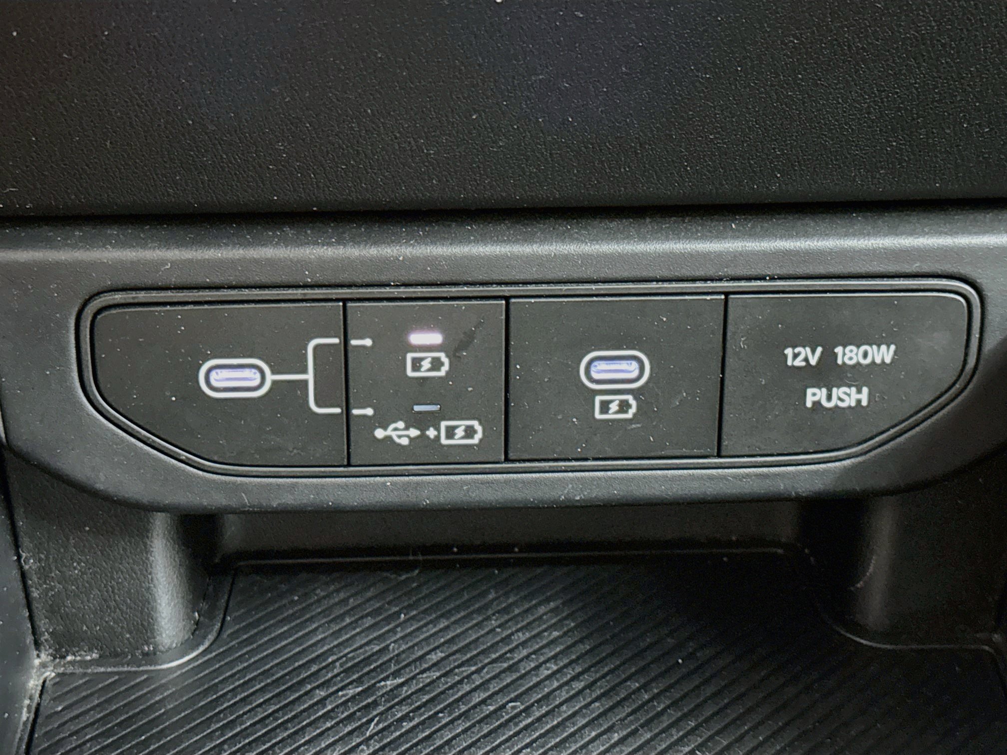 Used 2025 Kia K4 FWD image 26