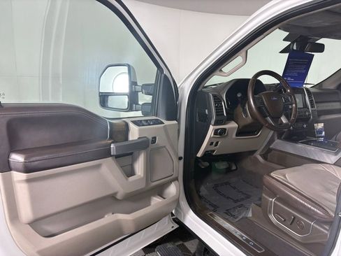 Used 2019 Ford F250 Limited w/ FX4 Off-Road Package image 13