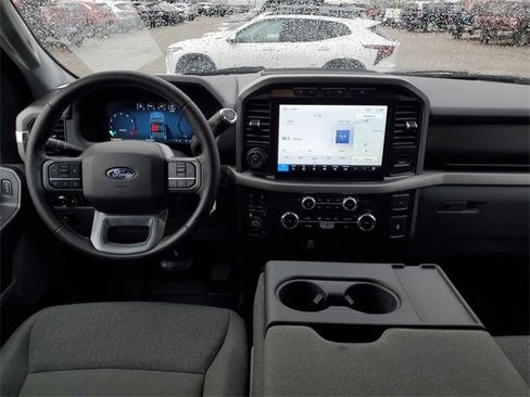 Used 2024 Ford F150 XLT w/ FX4 Off-Road Package image 31