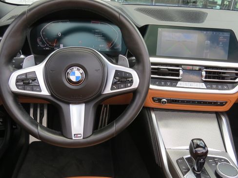 Used 2022 BMW 430i Convertible w/ M Sport Package image 19