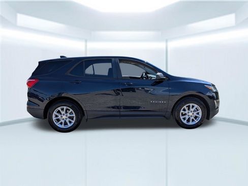 Used 2020 Chevrolet Equinox LS w/ LS Convenience Package FWD image 7