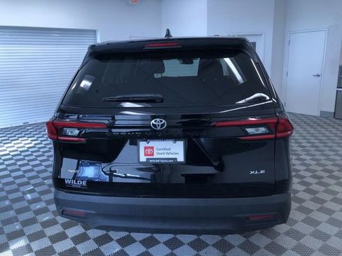 Certified 2025 Toyota Grand Highlander AWD image 15