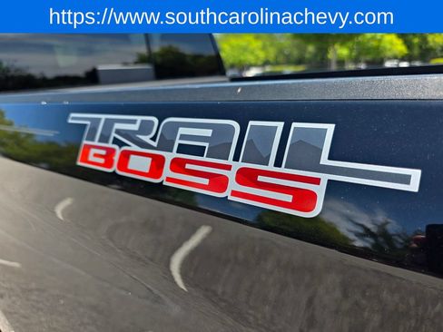 Used 2024 Chevrolet Silverado 1500 LT Trail Boss w/ LT Trail Boss Premium Package AWD/4WD image 34