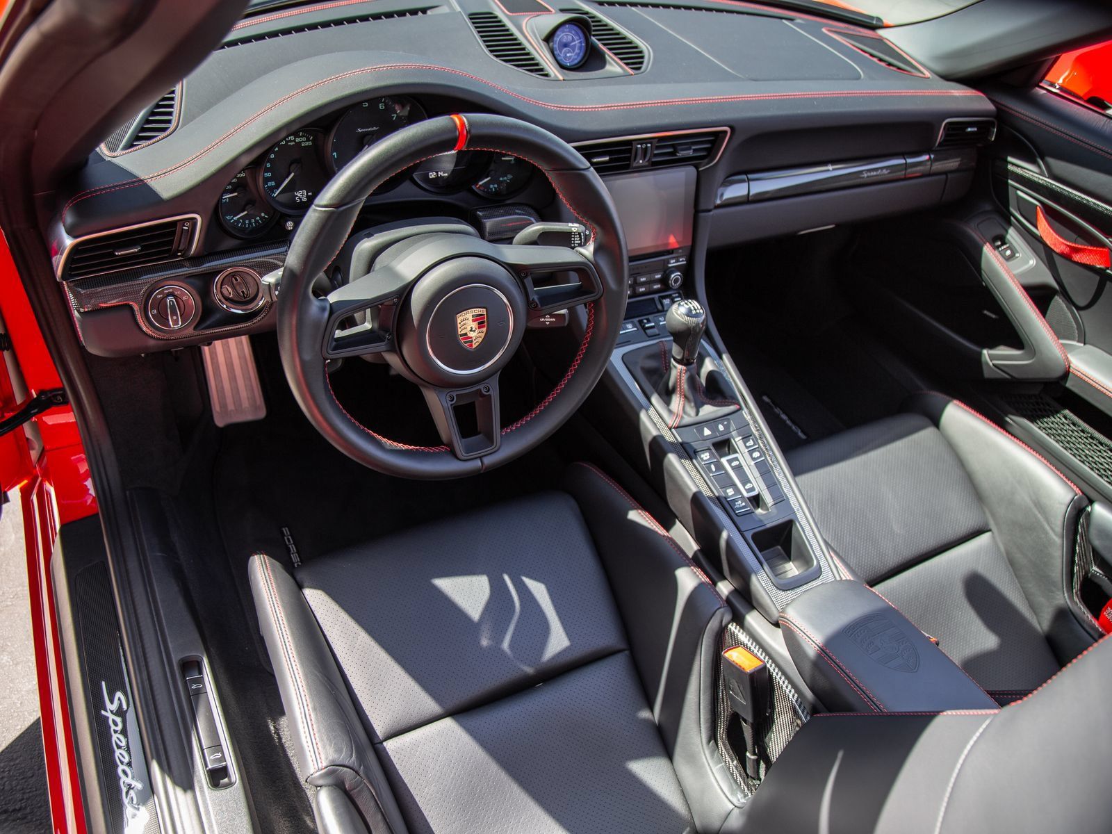 Used 2019 Porsche 911 Speedster RWD image 4