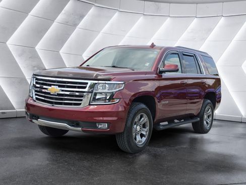 Used 2018 Chevrolet Tahoe LT w/ Luxury Package AWD/4WD image 6