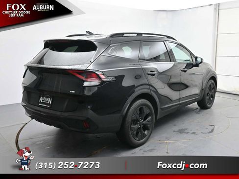 Used 2025 Kia Sportage X-Line w/ Premium Package AWD/4WD image 13