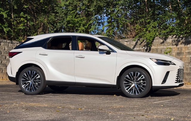 New 2026 Lexus RX 350 Premium Plus w/ Convenience Package AWD/4WD image 3