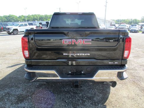 New 2026 GMC Sierra 2500 SLE w/ SLE Value Package; AWD/4WD image 5