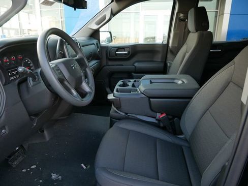 New 2026 Chevrolet Silverado 1500 Custom Trail Boss w/ LPO, Dark Essentials Package AWD/4WD image 5
