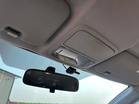 Used 2011 Honda CR-V SE image 18