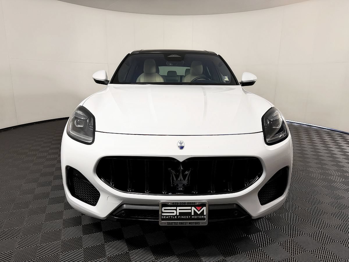 Used 2023 Maserati Grecale Modena AWD/4WD image 4