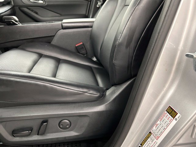 Used 2023 Nissan Rogue SV w/ SV Premium B Package AWD/4WD image 7