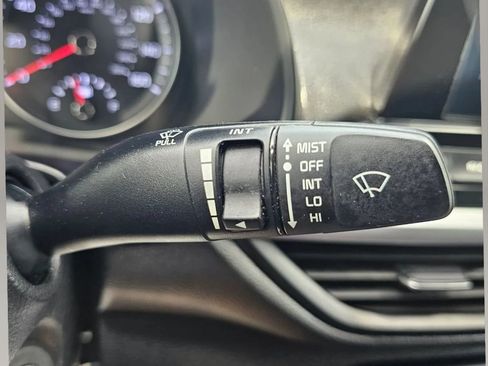 Used 2023 Kia Forte LXS FWD image 16