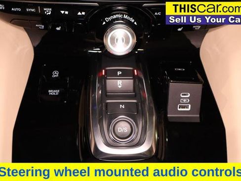 Used 2025 Acura MDX w/ Technology Package image 16