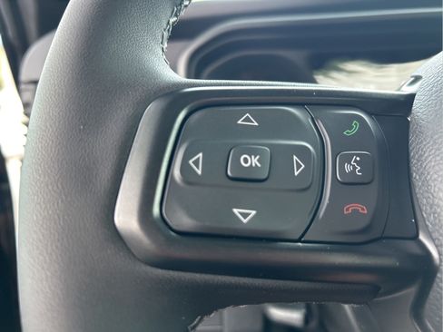 New 2026 Jeep Gladiator Rubicon w/ Safety Group AWD/4WD image 15