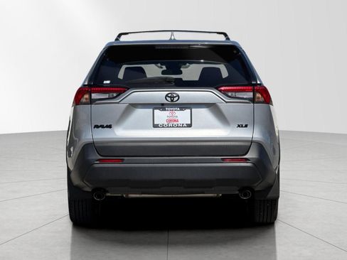 Used 2024 Toyota RAV4 XLE Premium FWD image 5