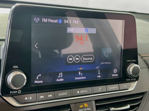 Used 2019 Nissan Altima 2.5 SR w/ SR Premium Package FWD image 14